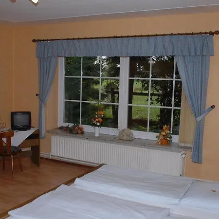 ホテル Heinrichs Gastehof