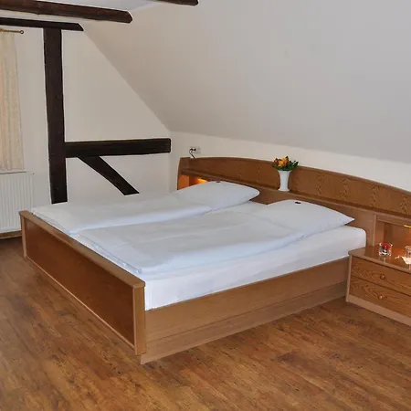 Heinrichs Gastehof ホテル 3*